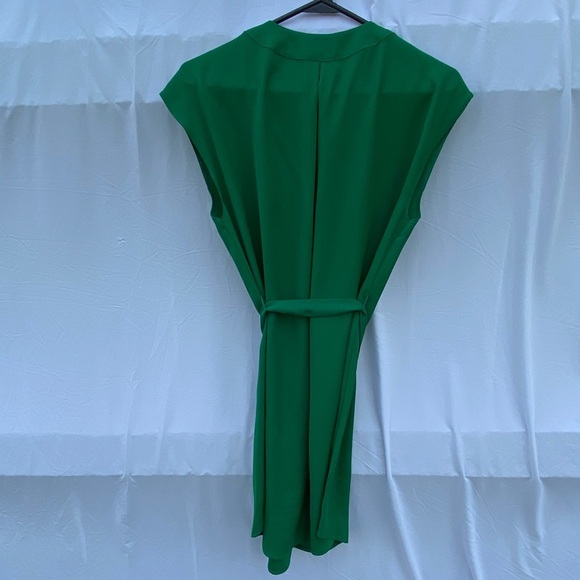 Worthington Women’s Kelly Green Dress Size XS NWOT thin belt, very cute vibran… - Picture 3 of 5
